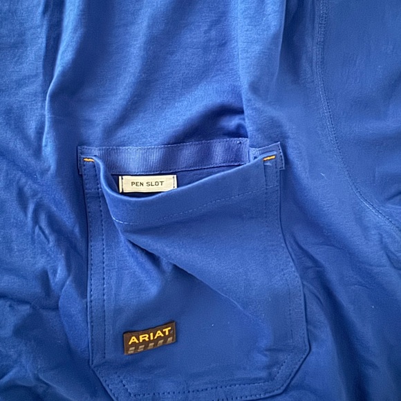 Ariat Men's Vibrant Blue Short Sleeve Tee - Picture 5 of 10